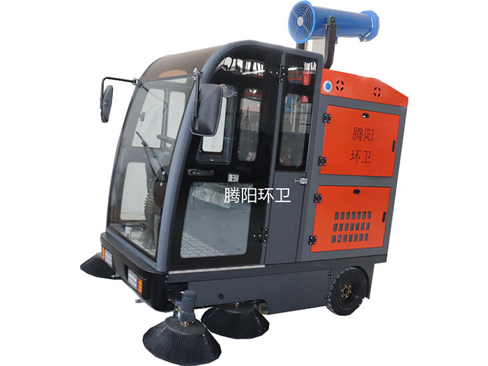腾阳TY - 2000型电动驾驶式扫地车